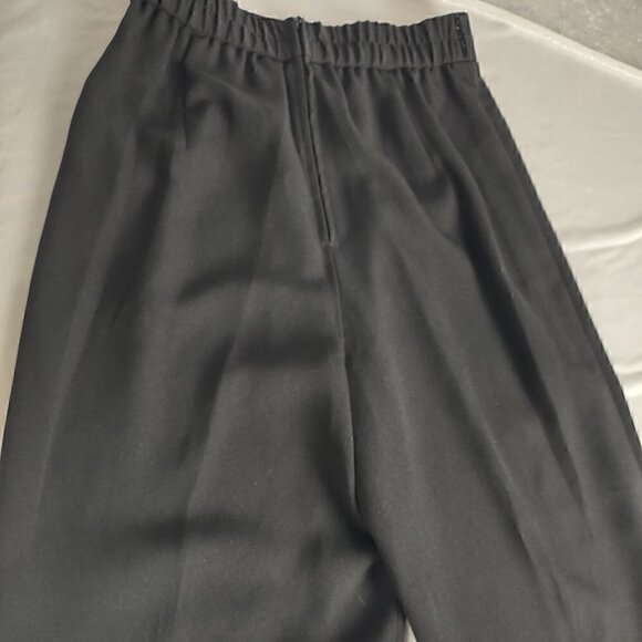 Jessica Howard Black 2 Pc Jacket and Pants, Petite Size 4 - Picture 14 of 16